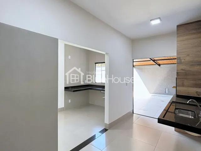 Imagem 6: Casa de 2 Quartos sendo 1 Suíte, em alto padrão de acabamento no Rio Vermelho