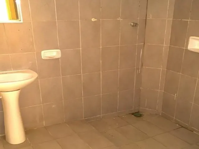 Imagem 7: Casa com excelente localização para venda ou locação , no bairro...