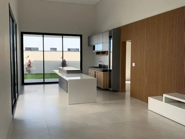 Imagem 1: 0 Casa com 3 dormitórios