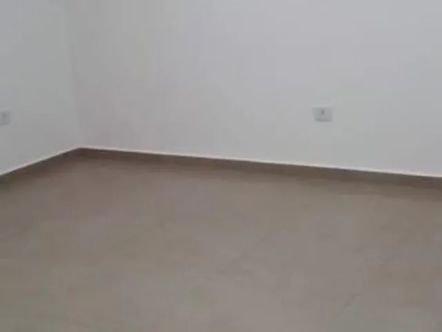 Imagem 3: D Barros Imoveis disponibiliza para locação linda casa térrea em Condomínio fechado