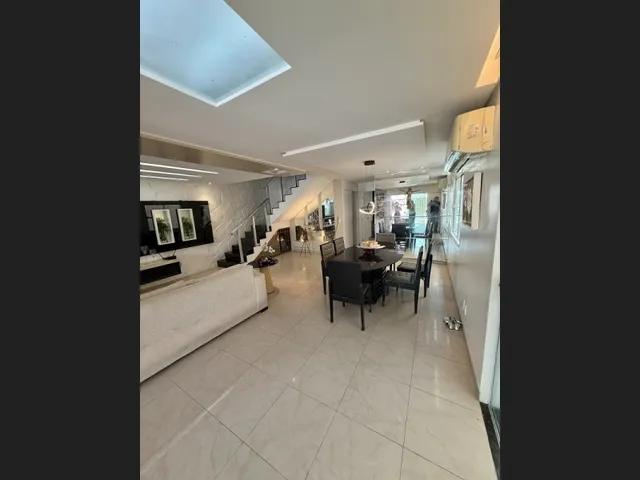 Imagem 11: Casa Duplex à Venda no Edson Queiroz, 3 quartos, 4 vagas e piscina