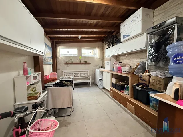Imagem 8: Sobrado Geminado para Venda em Camboriú / SC no bairro São Francisco de Assis
