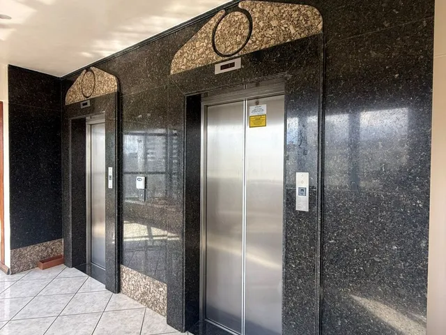 Imagem 10: Sala Comercial - Centro Comercial Luna - 706 - Sala Comercial - Centro Comercial Luna