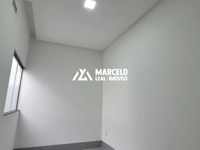 Imagem 5: VENDO CASA NOVA MORADA DOS PASSAROS - IMÓVEL COM ACABAMENTO DIFERENCIADO, PORTÃO