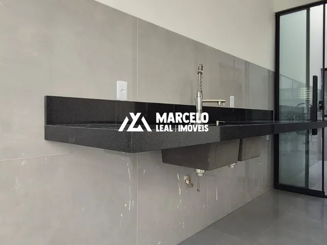 Imagem 8: VENDO CASA NOVA MORADA DOS PASSAROS - IMÓVEL COM ACABAMENTO DIFERENCIADO, PORTÃO