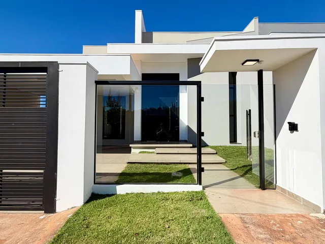 Imagem 2: Casa térrea, Semimobiliada, com piscina à venda no Jardim Pancera