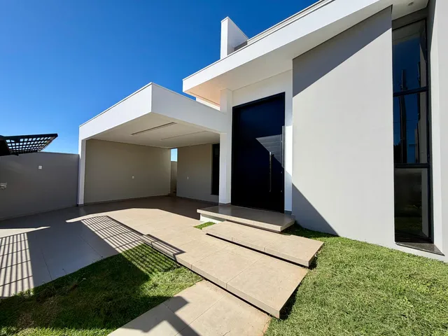 Imagem 3: Casa térrea, Semimobiliada, com piscina à venda no Jardim Pancera