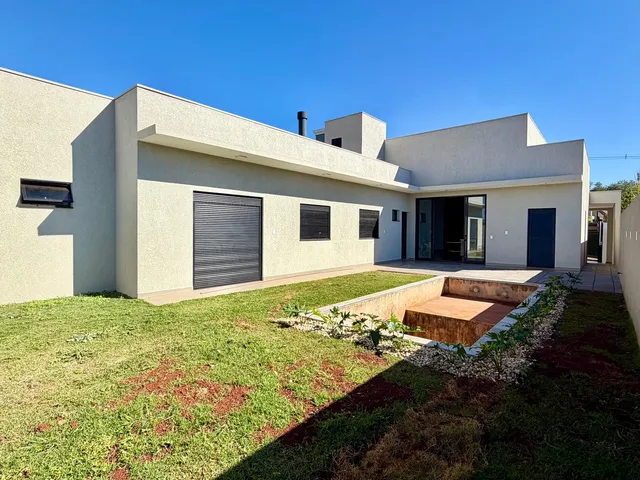 Imagem 7: Casa térrea, Semimobiliada, com piscina à venda no Jardim Pancera