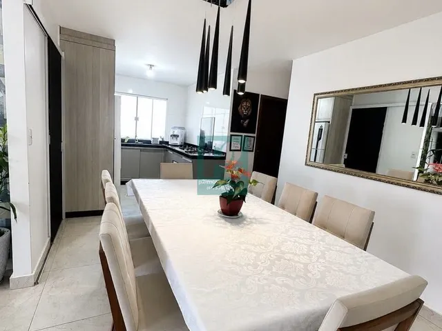 Imagem 8: Casa à Venda Casa com 5 dormitórios