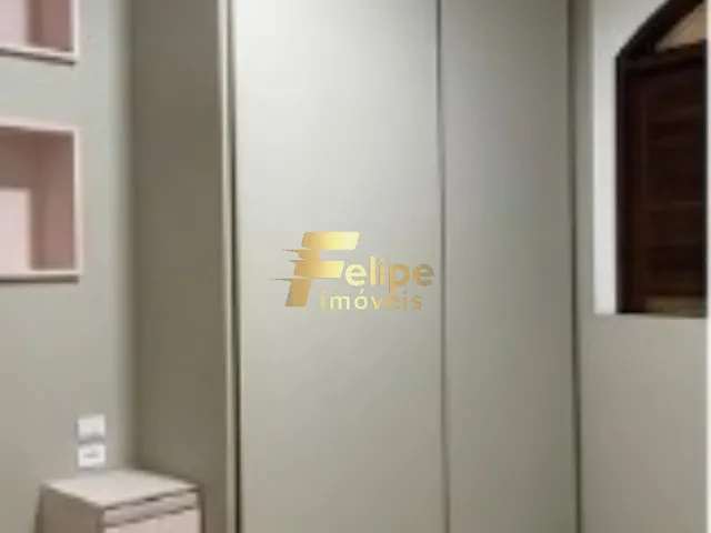 Imagem 8: BELÍSSIMA CASA DE 04 QUARTOS, SENDO 01 SUÍTE, PISCINA, EXCELENTE LOCALIZAÇÃO, À