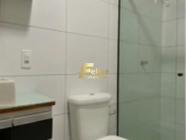 Imagem 11: BELÍSSIMA CASA DE 04 QUARTOS, SENDO 01 SUÍTE, PISCINA, EXCELENTE LOCALIZAÇÃO, À