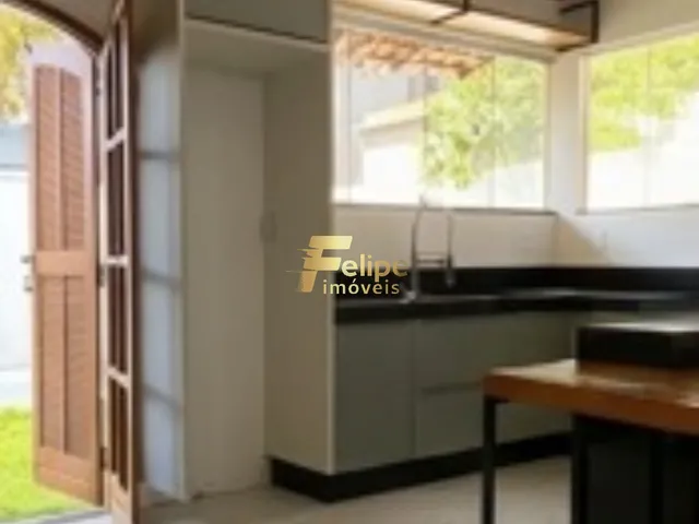 Imagem 10: BELÍSSIMA CASA DE 04 QUARTOS, SENDO 01 SUÍTE, PISCINA, EXCELENTE LOCALIZAÇÃO, À