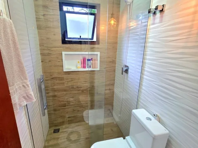 Imagem 8: Casa em condomínio com 5 dormitórios