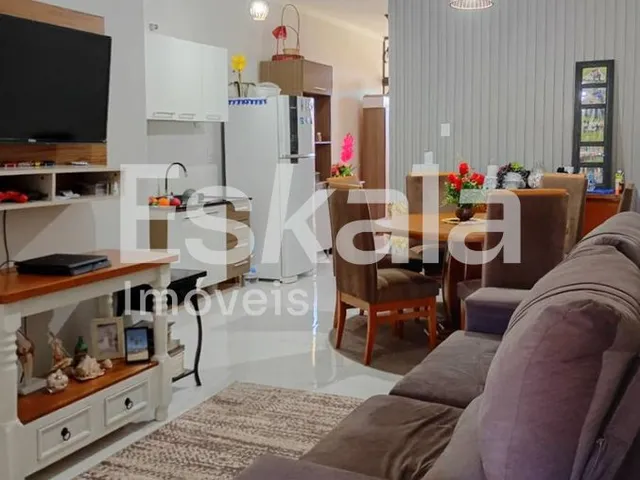 Imagem: Casa Com 02 Quartos, Sendo 01 Suíte