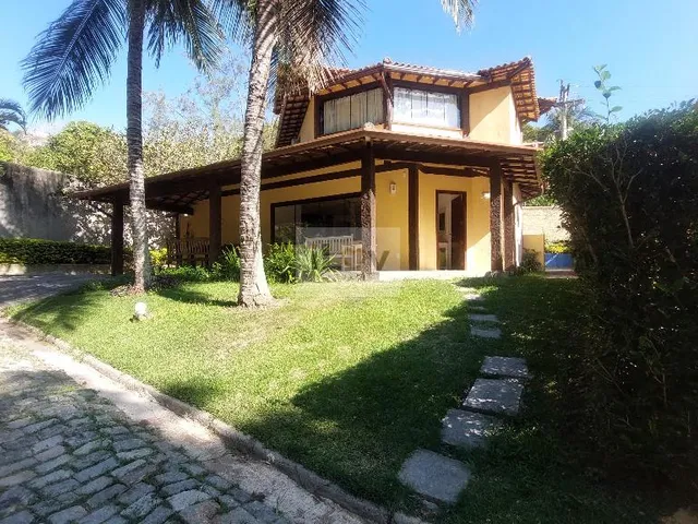 Imagem: Casa com 5 quartos (3 suítes) Piscina