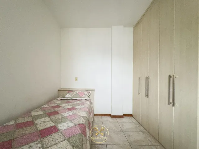 Imagem 2: Apartamento á venda mobiliado e decorado, com 3 dormitórios na Av. Brasil em Balneário