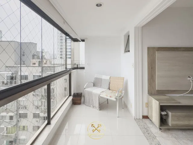 Imagem 6: Apartamento á venda mobiliado e decorado, com 3 dormitórios na Av. Brasil em Balneário