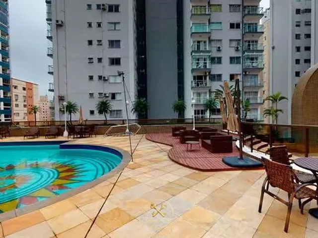 Imagem 3: Apartamento á venda mobiliado e decorado, com 3 dormitórios na Av. Brasil em Balneário