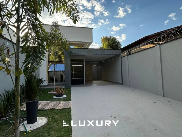 Imagem: Casa Alto Padrão com Piscina e 2 Suítes