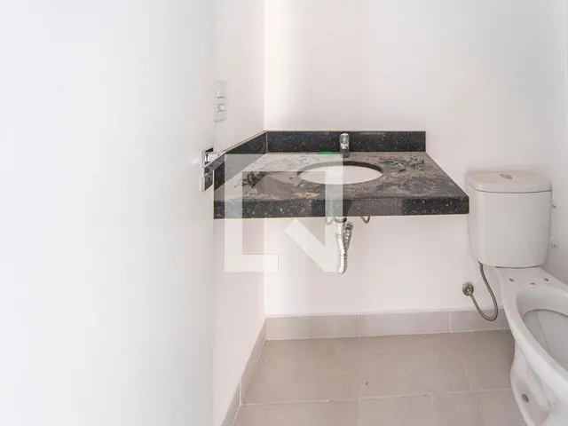 Imagem 12: Este espaçoso apartamento localizado em Santo André é uma excelente opção para quem