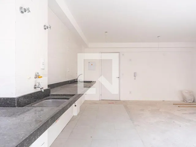 Imagem 14: Este espaçoso apartamento localizado em Santo André é uma excelente opção para quem