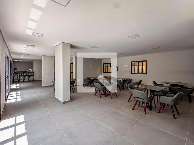 Imagem 3: Este espaçoso apartamento localizado em Santo André é uma excelente opção para quem