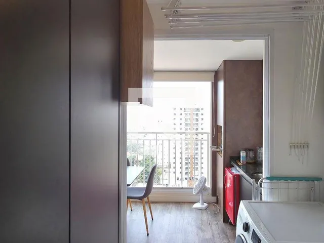 Imagem 16: Este apartamento de 68 metros quadrados oferece uma combinação perfeita de conforto e