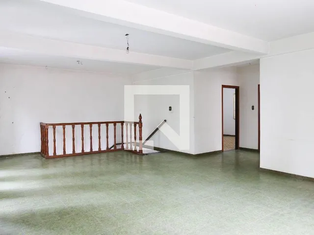 Imagem 4: Esta impressionante casa oferece tudo que você precisa para viver com conforto e estilo