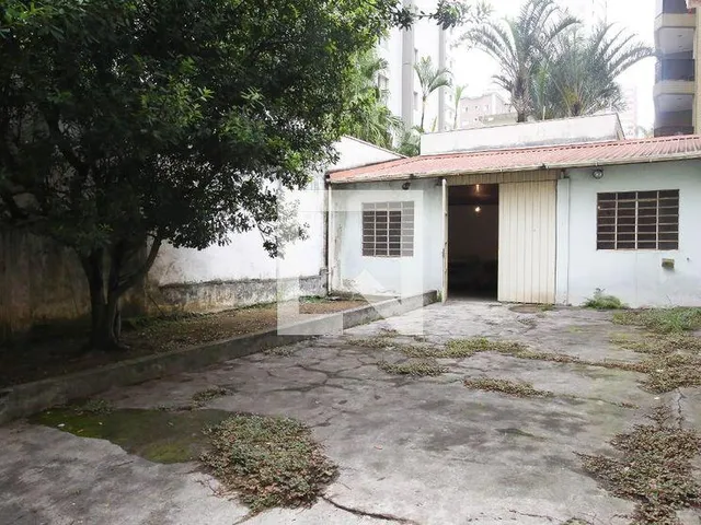 Imagem 12: Esta impressionante casa oferece tudo que você precisa para viver com conforto e estilo