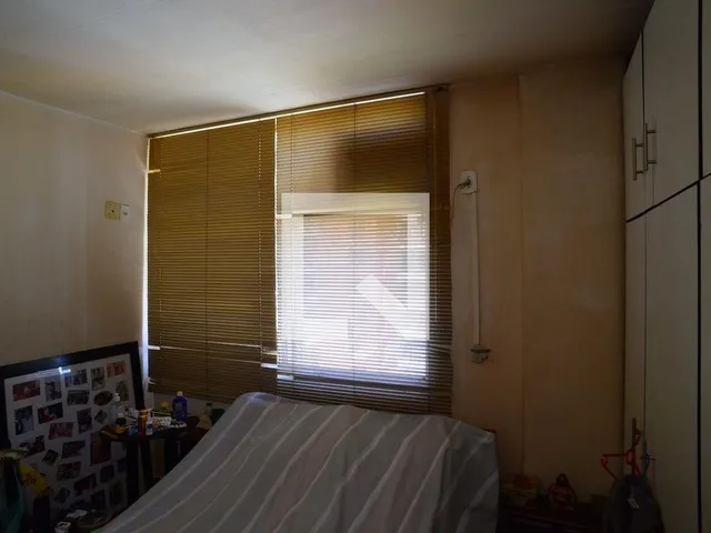 Imagem 2: Localizado na vibrante Barra da Tijuca, no Rio de Janeiro, este apartamento oferece uma