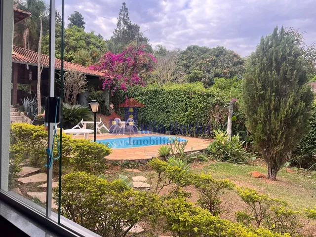 Imagem 6: MARAVILHOSA CASA AMPLA COM EDÍCULA À VENDA NO CONDOMÍNIO QUINTAS BELA VISTA!