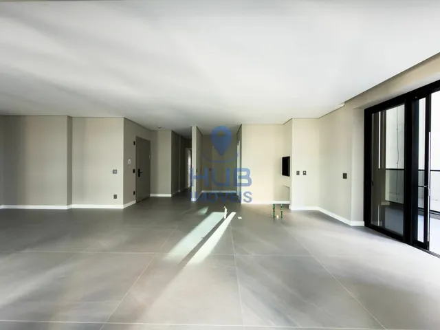 Imagem 7: Diferenciado com 4 Dormitórios À Venda Sendo 4 Suítes, 255.5 M² por - R$ 8.100.000,00 - Centro - Bal. Camboriú/Sc