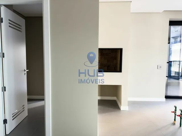 Imagem 9: Diferenciado com 4 Dormitórios À Venda Sendo 4 Suítes, 255.5 M² por - R$ 8.100.000,00 - Centro - Bal. Camboriú/Sc