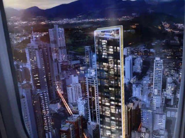 Imagem 11: Apartamento com 4 dormitórios à venda sendo 4 suítes, 170.8 m² por - R$ 6.500.000,00