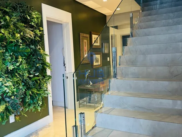 Imagem 13: Casa com 4 dormitórios à venda sendo 4 suítes, 525.0 m² por - R$ 12.900.000,00