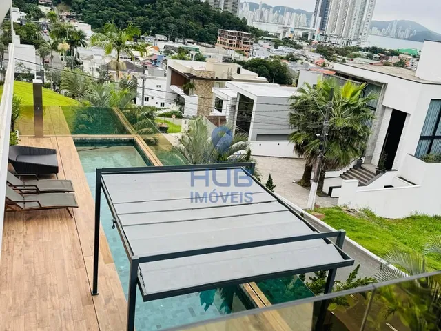 Imagem 5: Casa com 4 dormitórios à venda sendo 4 suítes, 525.0 m² por - R$ 12.900.000,00