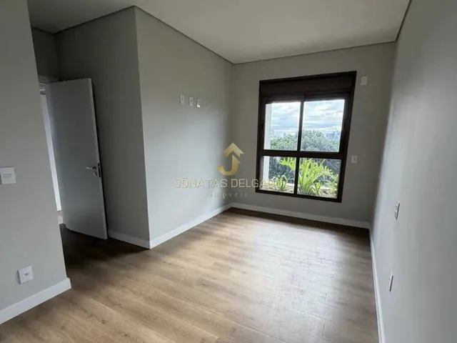 Imagem 12: Apartamento à venda no bairro Zona 08 - Maringá/PR
