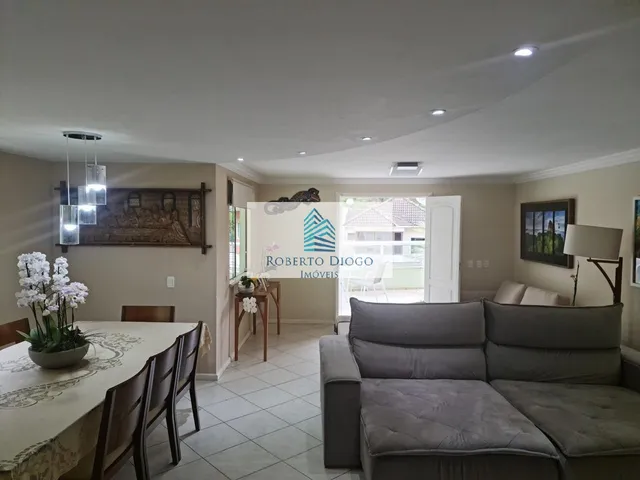 Imagem: Casa de luxo em condomínio no Anil, Rio