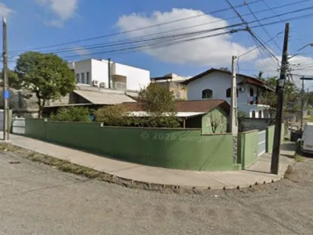 Imagem: CASA NO NOVA BRASÍLIA TERRENO DE ESQUINA