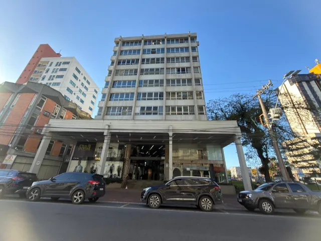 Imagem 14: Sala Comercial de Alto Padrão no Centro de Joinville-SC: 4 salas, 3 banheiros, 157m²