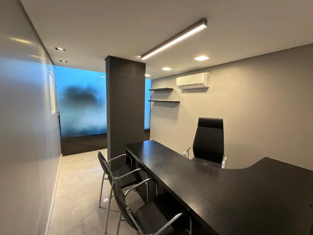 Imagem 3: Sala Comercial de Alto Padrão no Centro de Joinville-SC: 4 salas, 3 banheiros, 157m²