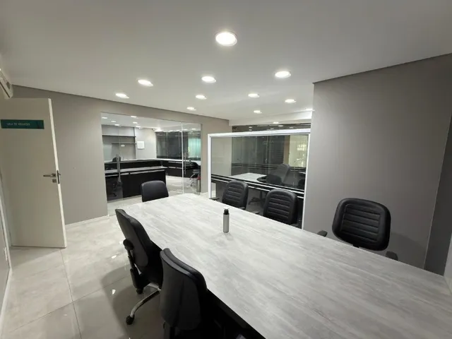Imagem 11: Sala Comercial de Alto Padrão no Centro de Joinville-SC: 4 salas, 3 banheiros, 157m²