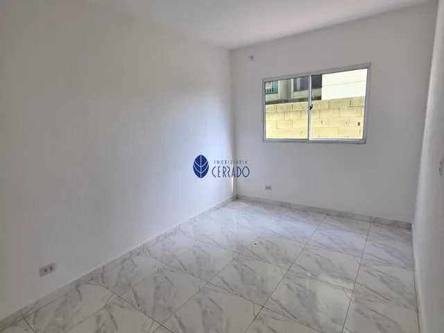 Imagem 4: Apartamento Térreo com Garden para Alugar no Residencial Senna - Anápolis