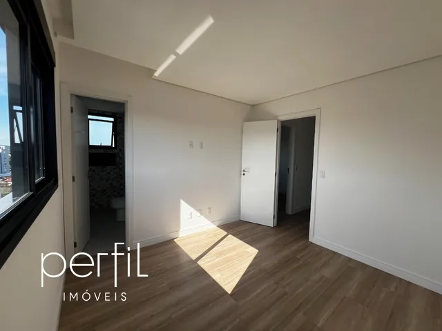 Imagem 5: Apartamento Semi-mobiliado à venda na Anita Garibaldi, Joinville-SC: 2 suítes e 2