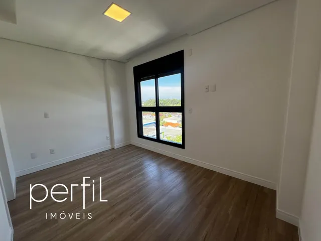 Imagem 8: Apartamento à venda em Joinville-SC, bairro Anita Garibaldi: 2 suítes, 2 vagas de