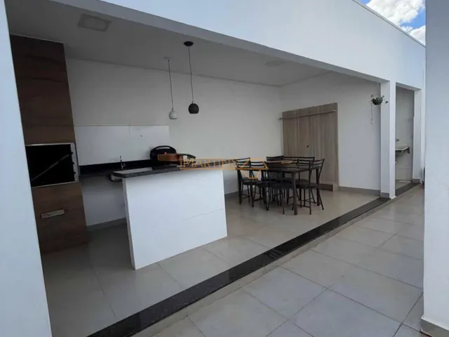 Imagem 3: Casa á venda Casa com 3 dormitórios