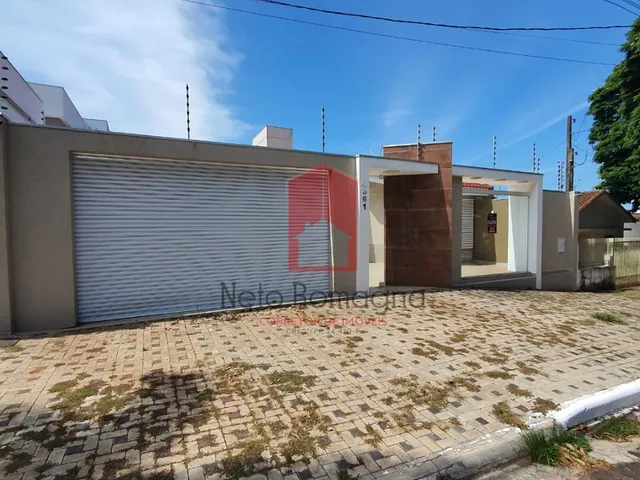 Imagem 15: Casa com piscina