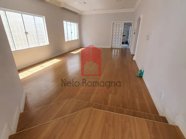 Imagem 6: Casa com piscina