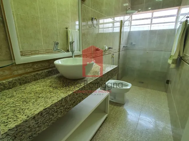 Imagem 9: Casa com piscina