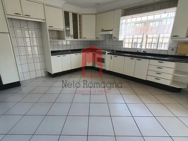 Imagem 16: Casa com piscina
